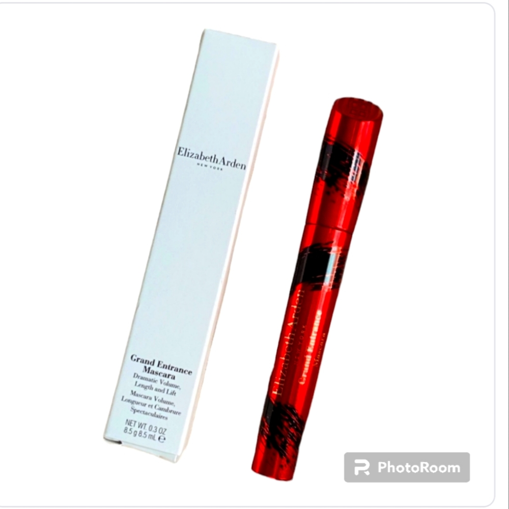 Elizabeth Arden Grand Entrance Mascara Stunning Black 8.5 g Full Size
